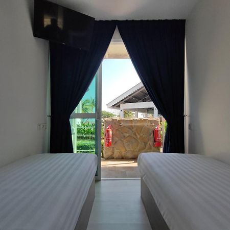 Solesor Kampong Beach Resort Port Dickson Zewnętrze zdjęcie